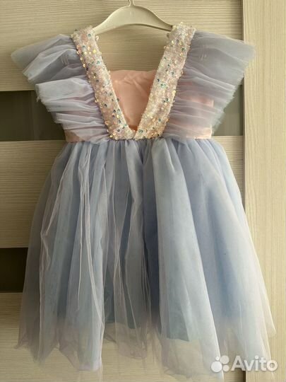 Нарядное платье 110 размер
