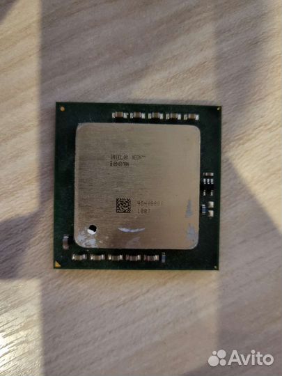 Процессор Intel Xeon i mc'04