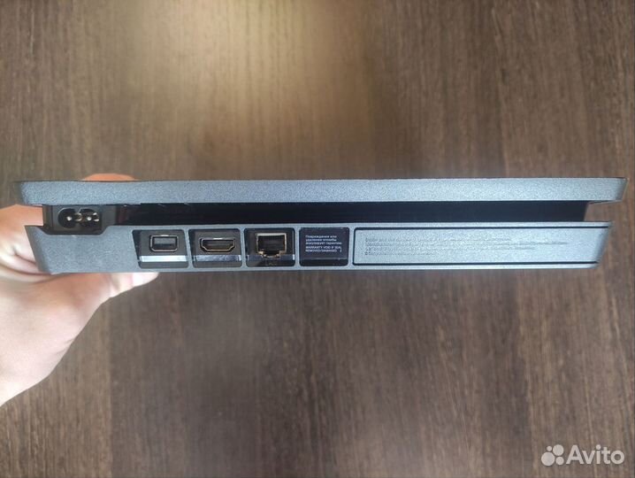Sony playstation 4 slim + игры 500gb PS4