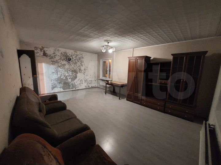 3-к. квартира, 76 м², 3/9 эт.