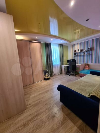 3-к. квартира, 81,3 м², 10/22 эт.