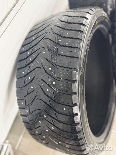 Kumho WinterCraft Ice WI31 245/40 R18