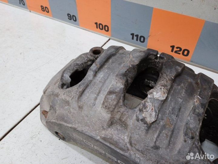 Суппорт передний правый Porsche Cayenne 958 3.6