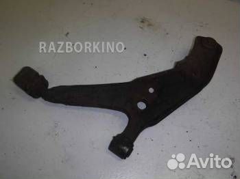 Рычаг передний правый
