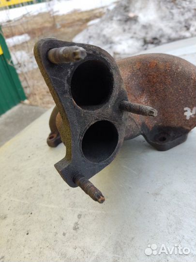 Выпускной коллектор Ford Transit 4 2.5L 1994