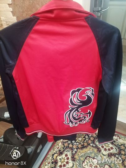 Спортивный костюм