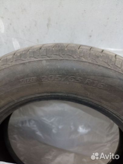 Bridgestone Blizzak LT 205/65 R16 95H