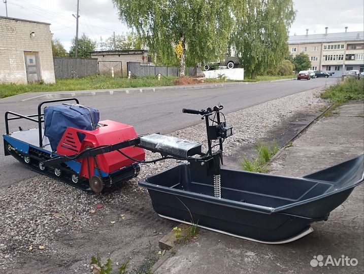 Мотобуксировщик 