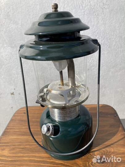 Продам лампу coleman