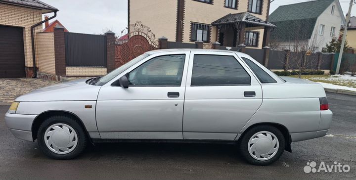 ВАЗ 2110 1.6 МТ, 2003, 200 000 км