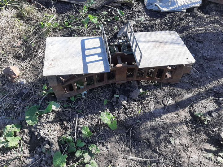 Весы старинные