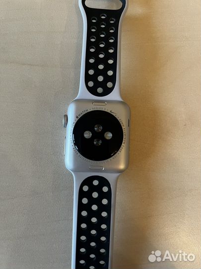 Часы apple watch series 3 42 mm