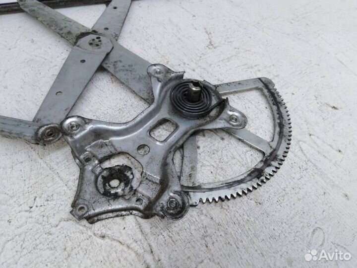 Стеклоподъемник электрический передний правый