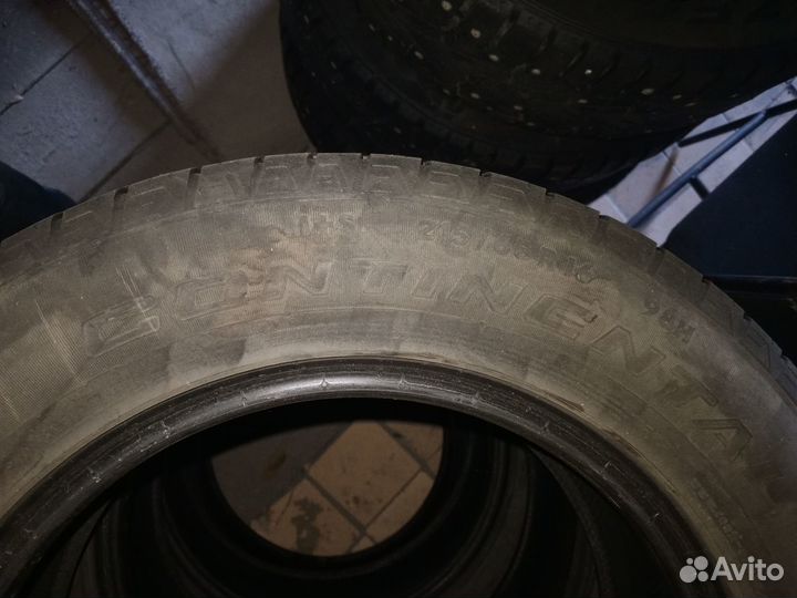 Pirelli Ice Zero 215/65 R16