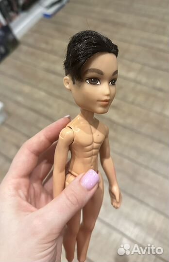Кукла Bratz