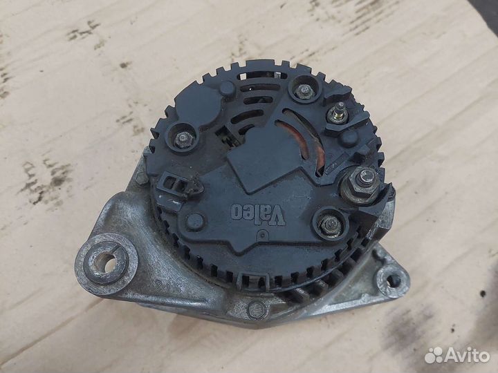 Генератор Audi A4 (B5) 1994-2001 1.8мт 90А