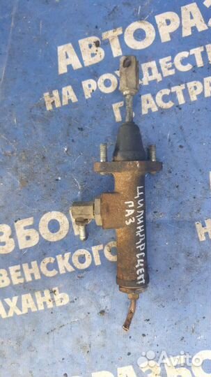 Главный цилиндр сцепления. Газ 66 грузовой