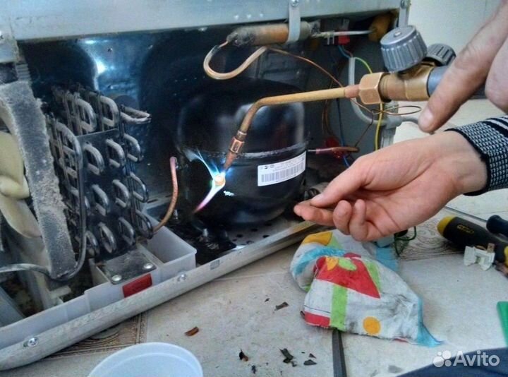 Ремонт холодильников Ремонт стиральных машин