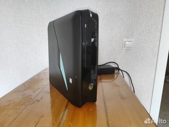 Компактный игровой компьютер