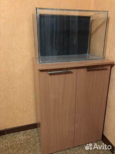 Аквариум с тумбой