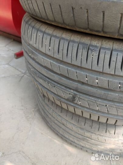 Yokohama BluEarth AE50 225/55 R17