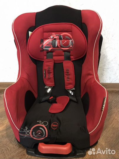 Автокресло bertoni