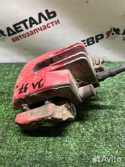 Суппорт тормозной задний левый Bmw 525Xi E60 седан