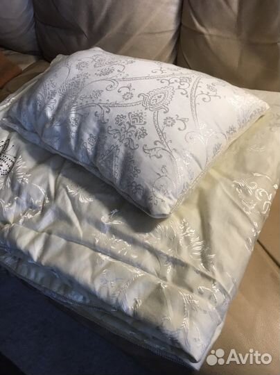 Шелковое натур.детское одеяло и подушка, Италия