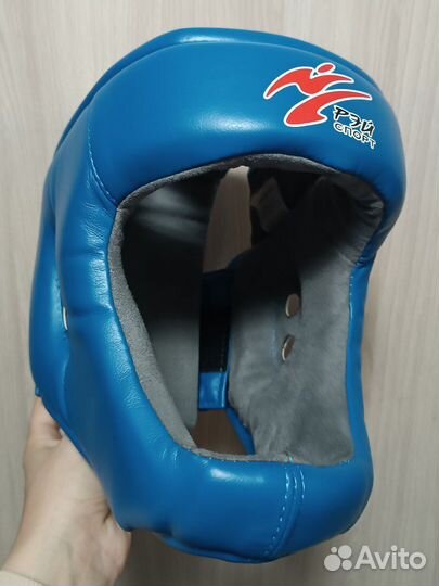 Боксерский шлем