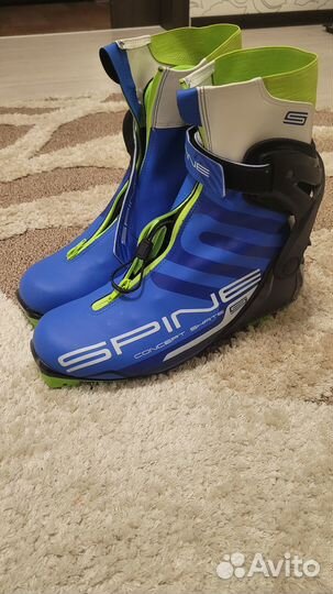 Лыжные ботинки spine коньковые