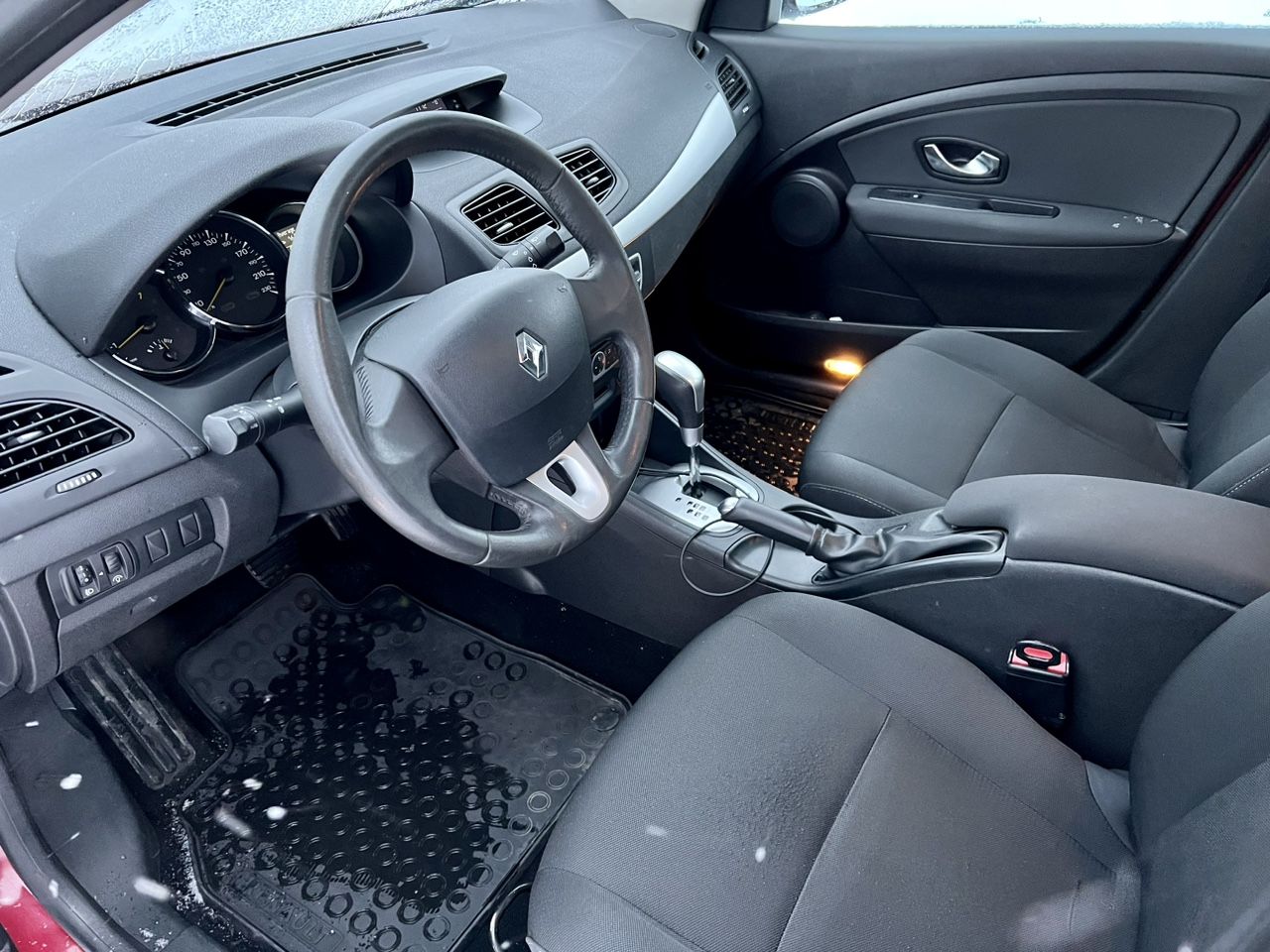 Renault Megane: фото владельца