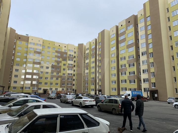 2-к. квартира, 67,7 м², 8/9 эт.