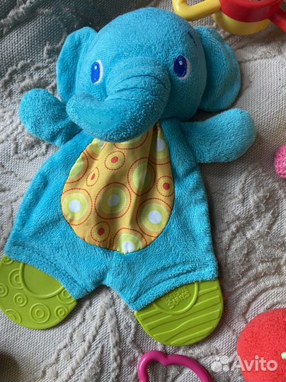 Пакет фирменных игрушек до года tiny love