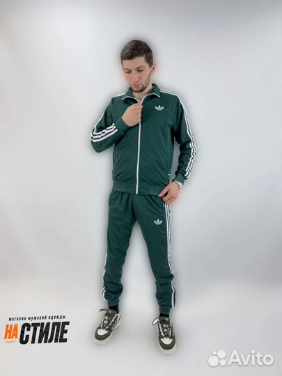 Спортивный костюм adidas