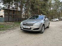 Opel Astra 1.4 AMT, 2010, 156 500 км, с пробегом, цена 525 000 руб.