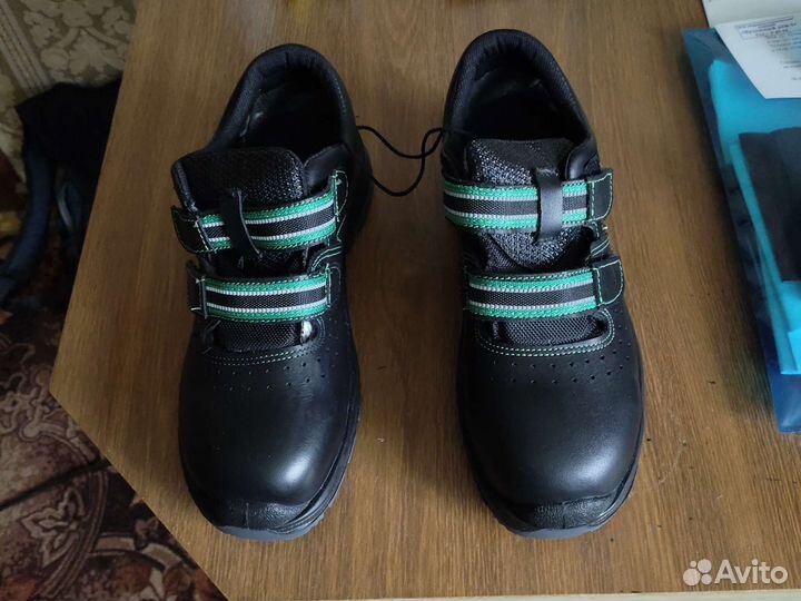 Ботинки рабочие 40,новые