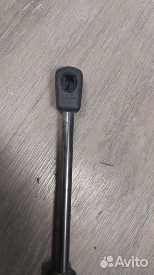 Амортизатор капота Bmw 528I F10 N20B20A 2013