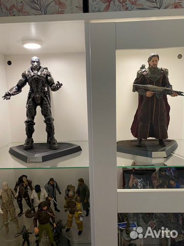 Hot toys фигурки (генерал Зод и Джор Эл)