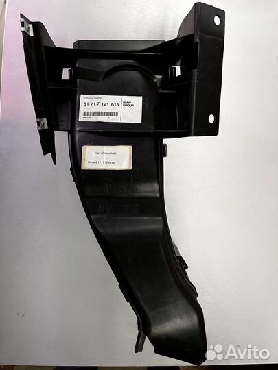 Патрубок воздухозаборника BMW E53 лев