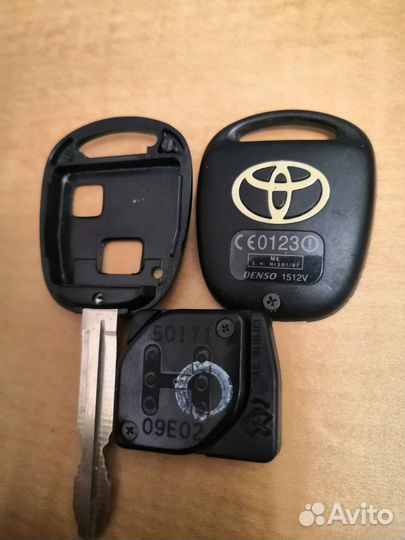 Смарт ключ toyota denso 1512V