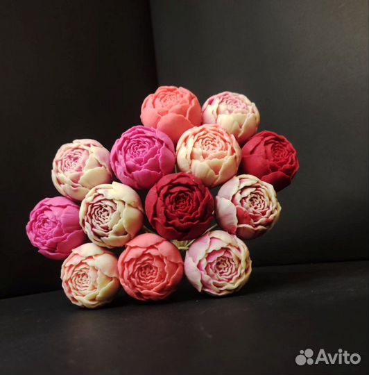 Букет - 13 Пионов из Настоящего Шоколада