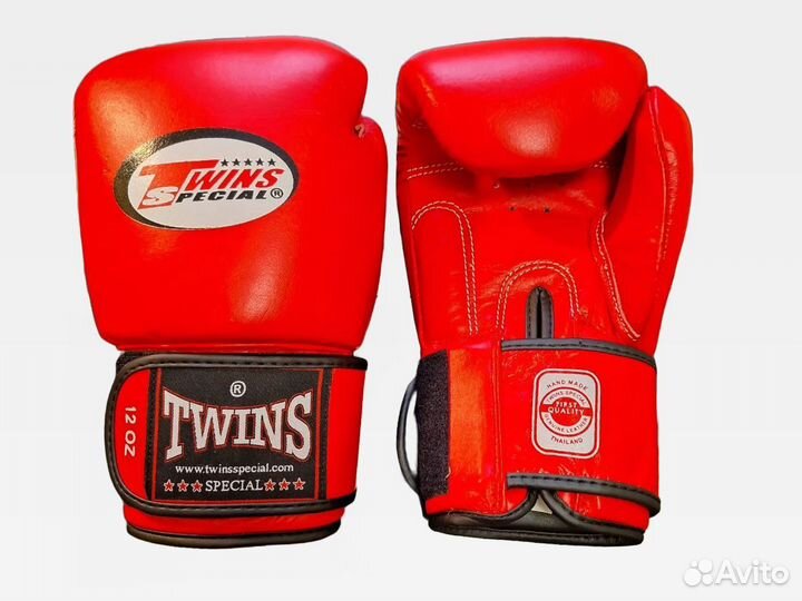Боксерские перчатки