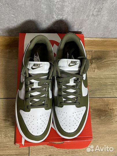 Кроссовки Nike Dunk Low olive