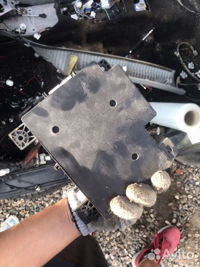 Блок Предохранителей Lancer X