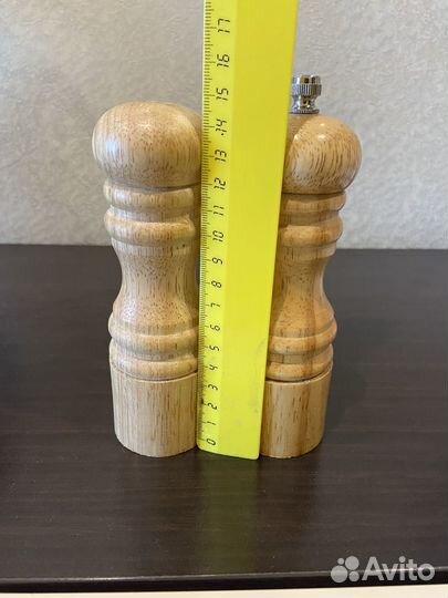 Набор солонка и перечница