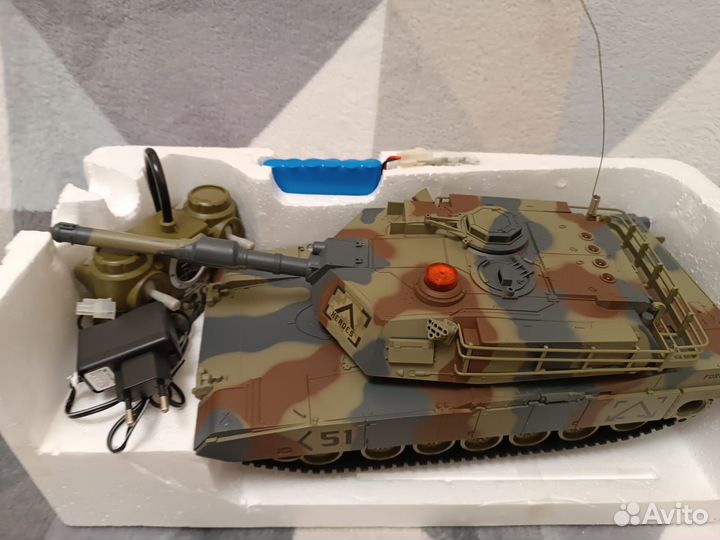 Танк на радиоуправлении новый