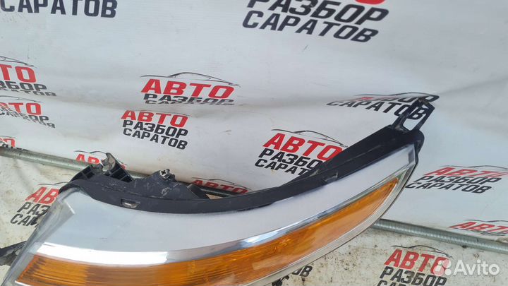 Фара левая Ford Explorer 5