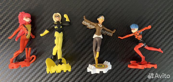 Фигурки из киндер сюрприза Леди Баг