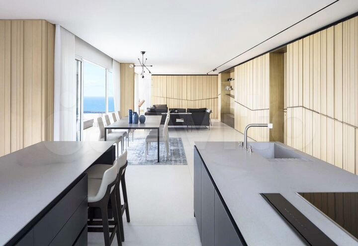 3-к. квартира, 125 м², 10/17 эт.