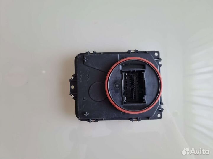 Блок розжига 8V0907399B новый